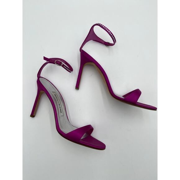 Manolo Blahnik Pink Heels with Silver Accents - Picture 4 of 16